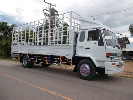 ขายรถหกล้อ ISUZU ROCKY รถห้าง ยาว 7.20 เมตร  เครื่อง 165  แรง