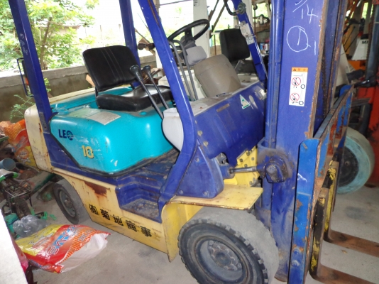 ขายรถยก KOMATSU FG18-16 เครื่องเบนซิน ติดต่อคุณจิ๊ด โทร. 089-7949488