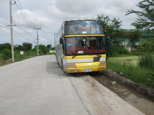 ขายถูกมากรถบัสแอร์ Nissan เครื่องดีเซล