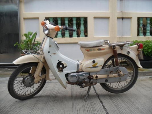 ขาย c70kaแท้ๆครับ 7900 บาท