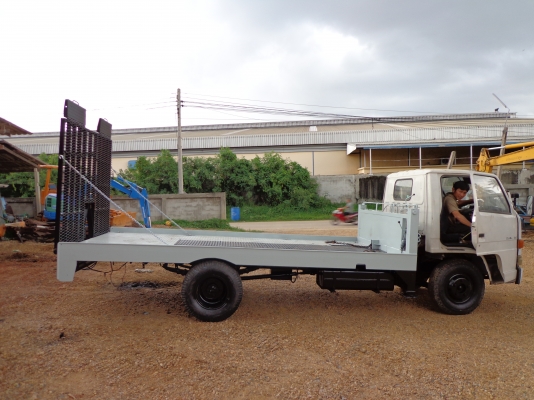 ขายรถเทรลเลอร์ 6 ล้อ ISUZU ติดต่อคุณจิ๊ด โทร. 089-7949488