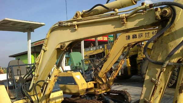 Komatsu PC30-6 เก่านอก เอกสาร อินวอยส์