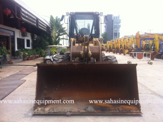 รถตัก CAT 928G บจก.สหสินอีควิปเม้นท์ โทร.081-5851880, 02-5168100-1 www.sahasinequipment.com รถตัก CAT 928G บจก.สหสินอีควิปเม้นท์ โทร.081-5851880, 02-5168100-1 www.sahasinequipment.com