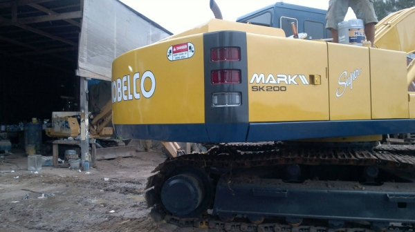 Kobelco SK200 Mark 2 เก็บใหม่ เครื่องเดิม ปั้ม K3V ตัวเดินใหญ่ เอวแน่น เครื่องแน่น ปั้มแรงดี เอกสาร Inv Kobelco SK200 Mark 2 เก็บใหม่ เครื่องเดิม ปั้ม K3V ตัวเดินใหญ่ เอวแน่น เครื่องแน่น ปั้มแรงดี เอกสาร Inv