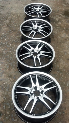 แม็ก 17 สวยๆ เหมือนได้ของใหม่ไปใช้ 4รู100 ราคา 7900