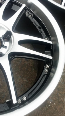 แม็ก 17 สวยๆ เหมือนได้ของใหม่ไปใช้ 4รู100 ราคา 7900 แม็ก 17 สวยๆ เหมือนได้ของใหม่ไปใช้ 4รู100 ราคา 7900