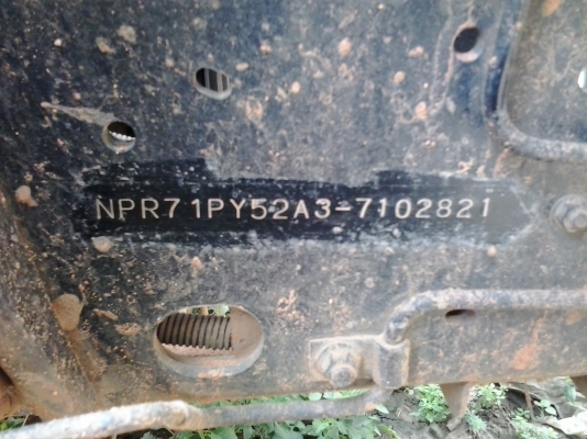ISUZU รุ่น NPR  130  ปี  47 รถห้างแท้ มีกระบะพร้อมคอกสวย