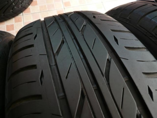 ขายยาง BRIDGESTONE ECOPIA----215-60-16----ปี11 (1ชุด)