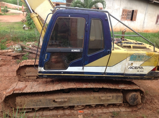 KOBELCO SK200 รุ่น3 รถนอก