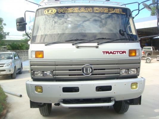 NISSAN-UD CWM430 - 290 HP