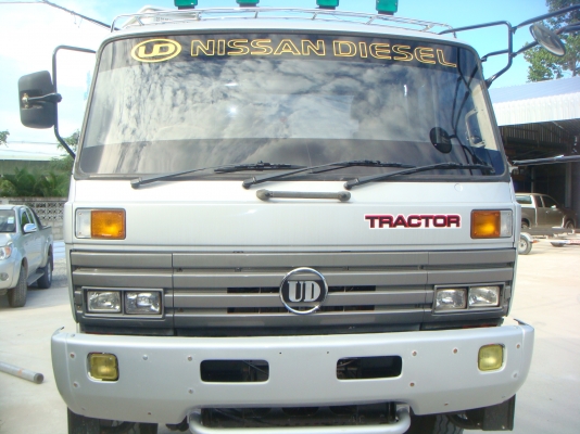 NISSAN-UD CWM430 - 290 HP