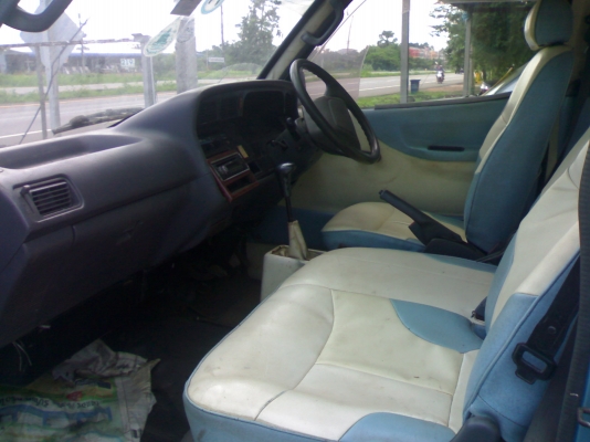 ขายหลังคาสูง เครื่องดีเชล2800 แต่ง VIP ปี2538 เครื่องดีพร้อมใช้งานคับ