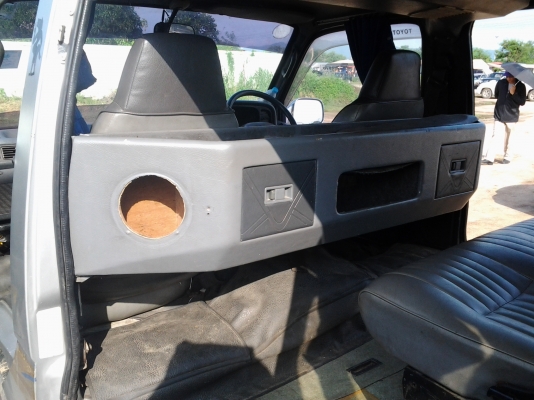 ขายรถตู้หัวจรวจ ชลบุรี