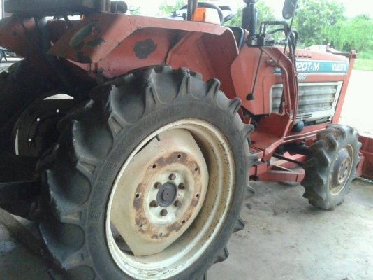 ขายรถไถ KUBOTA L2202DT 2เพลา 22แรง พร้อมดันหน้า