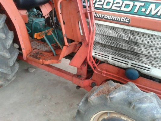 ขายรถไถ KUBOTA L2202DT 2เพลา 22แรง พร้อมดันหน้า