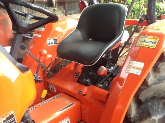 คูโบต้า L2808 4 WD 2 เพลาพร้อมตัดหญ้า 1.20 เมตรใหม่ ทำงาน 1129 ชั่วโมง