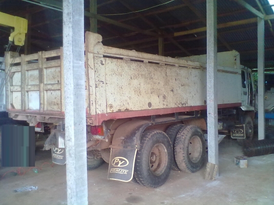 ขายด่วน 10 ล้อสองเพลาดั้ม FUSO ขายด่วน 10 ล้อสองเพลาดั้ม FUSO