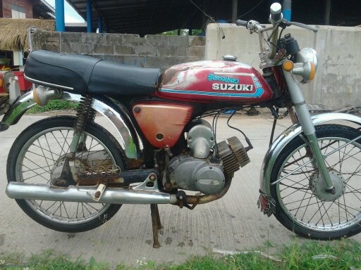 ขาย SUZUKI A 100 เดิมแห้ง เครื่องดีมาก ของเดิมเต็มคัน ทะเบียนพร้อมโอน เอกสารครบครับ ขาย SUZUKI A 100 เดิมแห้ง เครื่องดีมาก ของเดิมเต็มคัน ทะเบียนพร้อมโอน เอกสารครบครับ