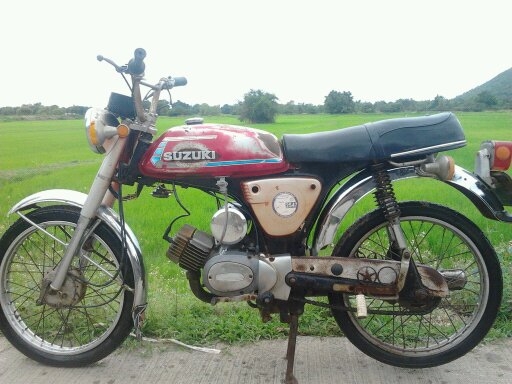 ขาย SUZUKI A 100 เดิมแห้ง เครื่องดีมาก ของเดิมเต็มคัน  ทะเบียนพร้อมโอน เอกสารครบครับ