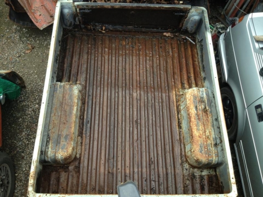 เเยกขาย อะไหล่mazda familia สนใจโทร 081 7927305