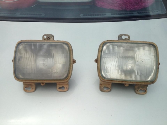 เเยกขาย อะไหล่mazda familia สนใจโทร 081 7927305