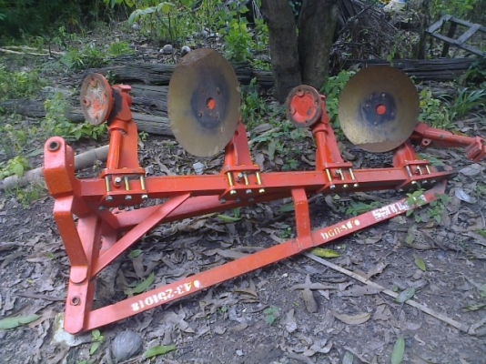 ผาน4กับผานชักร่อง รุ่น47-60แรง ผาน4กับผานชักร่อง รุ่น47-60แรง