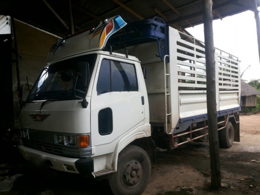 รถฮีโน่ 6 ล้อดั้ม FC145A  150 แรงม้า ปี 43  สนใจติดต่อ 081 - 6079515