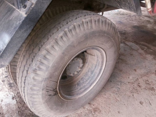 รถฮีโน่ 6 ล้อดั้ม FC145A  150 แรงม้า ปี 43  สนใจติดต่อ 081 - 6079515