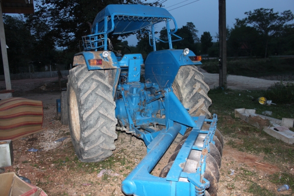 ขายรถไถฟอร์ด 6600 T5 ผาน6KK