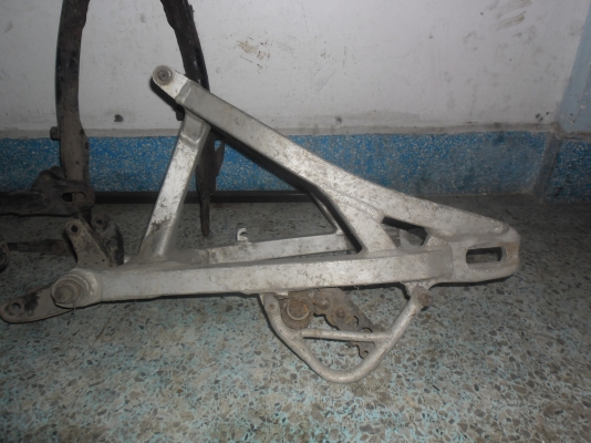 ขายอะไหล่มอไซวิบากเก่ามีหลายรายการ