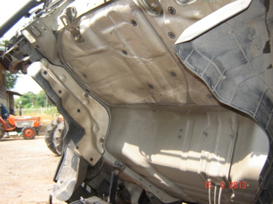 ขาย 6 ล้อ ISUZU NPR 130 ติดต่อโดยตรง โทร.081-2805754