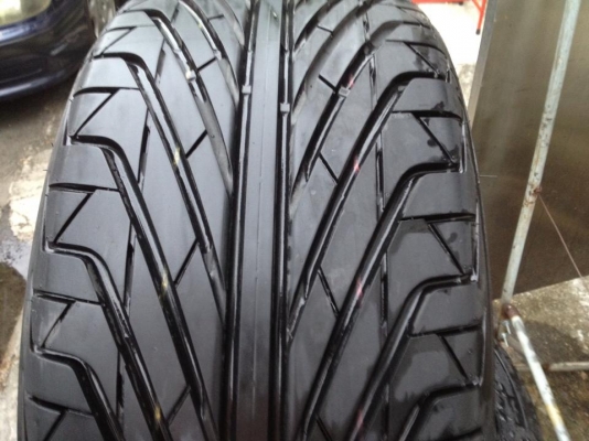 ขายยาง 235-40-18 ลงพื้นวันเดียวถูกๆ ขายยาง 235-40-18 ลงพื้นวันเดียวถูกๆ