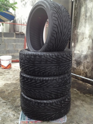 ขายยาง 235-40-18 ลงพื้นวันเดียวถูกๆ