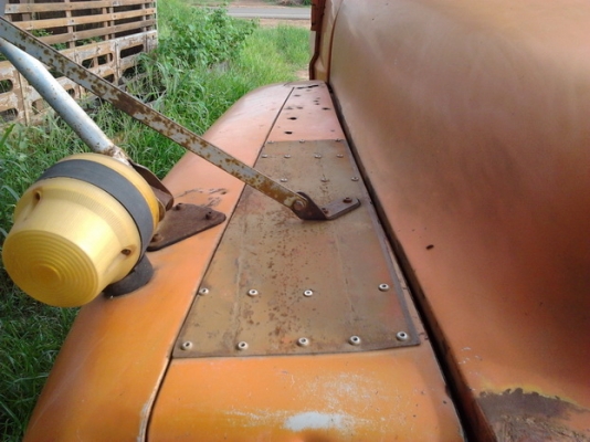 **อัพเดต รูปคัสซี ตามคำขอครับ** ขาย หัวคัสซี 6ล้อหัวยาว คัสซีใหญ่ สภาพสวยเดิมบาง ISUZU HTR 114  เครื่อง6BD1 165HPแห้งจัดฟิตจริง ไม่มีเยิ้ม ช่วงล่างแน่นเฟืองท้ายJCM คัสซีสวยใหญ่ถึงปลาย ไม่มีผุ มีบวมซับใน นิดๆหน่อยๆบางจุด (ตามรูป)  ยาง900ขอบ20 สภาพดี หัวบาง