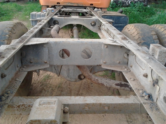 **อัพเดต รูปคัสซี ตามคำขอครับ** ขาย หัวคัสซี 6ล้อหัวยาว คัสซีใหญ่ สภาพสวยเดิมบาง ISUZU HTR 114  เครื่อง6BD1 165HPแห้งจัดฟิตจริง ไม่มีเยิ้ม ช่วงล่างแน่นเฟืองท้ายJCM คัสซีสวยใหญ่ถึงปลาย ไม่มีผุ มีบวมซับใน นิดๆหน่อยๆบางจุด (ตามรูป)  ยาง900ขอบ20 สภาพดี หัวบาง