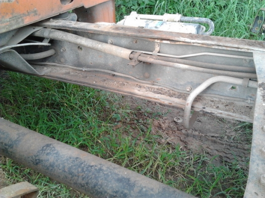 **อัพเดต รูปคัสซี ตามคำขอครับ** ขาย หัวคัสซี 6ล้อหัวยาว คัสซีใหญ่ สภาพสวยเดิมบาง ISUZU HTR 114  เครื่อง6BD1 165HPแห้งจัดฟิตจริง ไม่มีเยิ้ม ช่วงล่างแน่นเฟืองท้ายJCM คัสซีสวยใหญ่ถึงปลาย ไม่มีผุ มีบวมซับใน นิดๆหน่อยๆบางจุด (ตามรูป)  ยาง900ขอบ20 สภาพดี หัวบาง