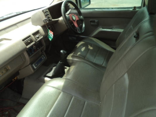 อีซูซูมังกรทอง