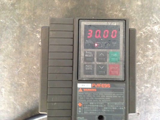 ขาย Inverter ปรับรอบมอเตอร์ ยี่ห้อ FUJI ขนาด 0.5 HP. 380V พร้อมใช้งาน