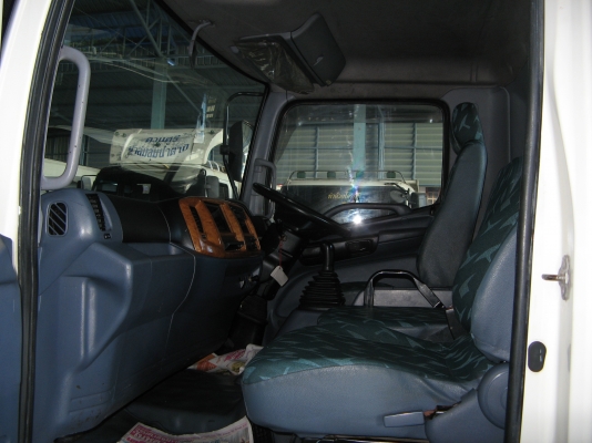 ขาย  6 ล้อ ฮ๊โน่  เมก้า 150 แรง ยาว 5.50  ปี 2006  สภาพสวยเดิมเครื่องดี พร้อมใช้งาน ชมก่อนได้ครับ สนใจติดต่อ 081-9425443