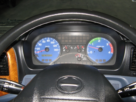 ขาย  6 ล้อ ฮ๊โน่  เมก้า 150 แรง ยาว 5.50  ปี 2006  สภาพสวยเดิมเครื่องดี พร้อมใช้งาน ชมก่อนได้ครับ สนใจติดต่อ 081-9425443