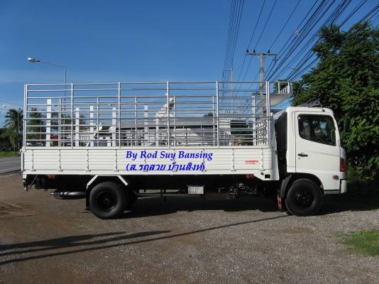 ขาย  6 ล้อ ฮ๊โน่  เมก้า 150 แรง ยาว 5.50  ปี 2006  สภาพสวยเดิมเครื่องดี พร้อมใช้งาน ชมก่อนได้ครับ สนใจติดต่อ 081-9425443