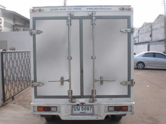 ประกาศขายด่วน รถห้องเย็น TOYOTA VIGO ปี 2006 สีบรอนซ์เงิน ประกาศขายด่วน รถห้องเย็น TOYOTA VIGO ปี 2006 สีบรอนซ์เงิน