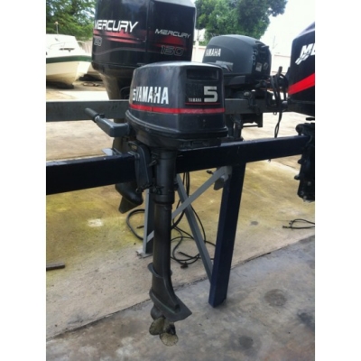 ขายเครื่องยนต์เรือ Yamaha 5แรงม้า 2 จังหวะ จากญี่ปุ่น