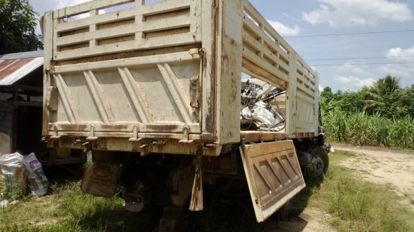 (สรุปราคาพร้อมขาย..)อีกคันรถหล่น..FVZ300.10ล้อดั้มMP1FVZ34P9T 300แรงปี*54....