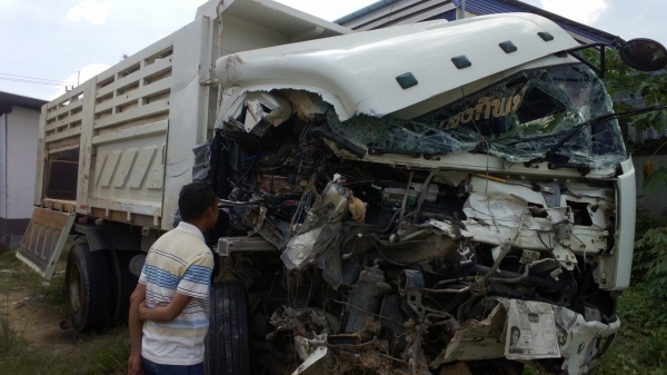 (สรุปราคาพร้อมขาย..)อีกคันรถหล่น..FVZ300.10ล้อดั้มMP1FVZ34P9T 300แรงปี*54....