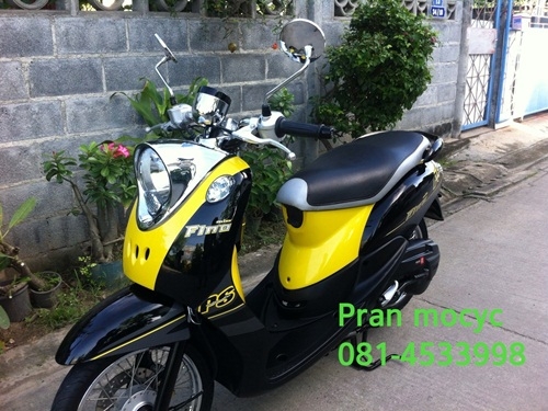 ขาย yamaha fino สีดำเหลืองปี2555