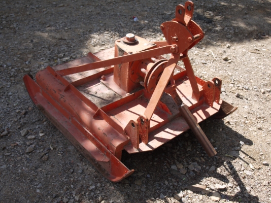 ขายรถไถ Kubota L2002 DT 2เพลา พร้อมตัวตัดหญ้า รถใช้งานปกติ สนใจโทรติดต่อครับ