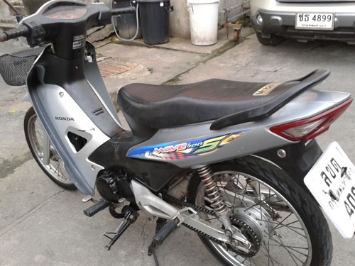 wave100s ปี 50สีเทา ดำ เครื่องดีแน่นๆเดิมๆ ชุดสีสวย เอกสารครบ มาลองขับได้จ้า wave100s ปี 50สีเทา ดำ เครื่องดีแน่นๆเดิมๆ ชุดสีสวย เอกสารครบ มาลองขับได้จ้า