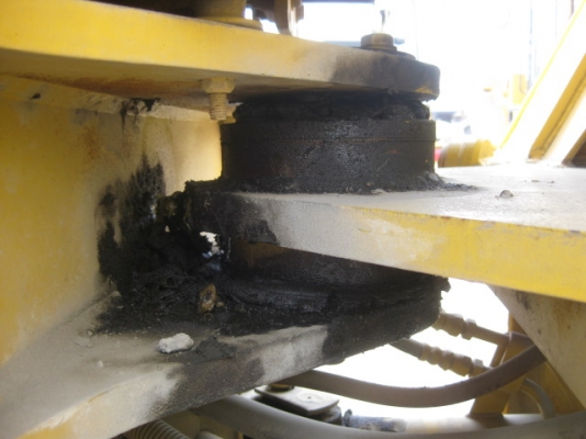 รถตักล้อยาง  WA100-1-33529  ชั่วโมงใช้งาน 1,500 ช.ม.  สภาพสวย  นำเข้าจากญี่ปุ่น  เดินทางถึงไทยแล้ว  โทร.081-373-0559