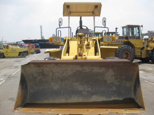 รถตักล้อยาง  WA100-1-33529  ชั่วโมงใช้งาน 1,500 ช.ม.  สภาพสวย  นำเข้าจากญี่ปุ่น  เดินทางถึงไทยแล้ว  โทร.081-373-0559